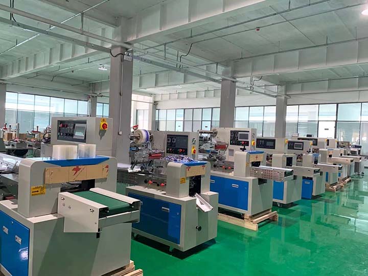 Flow wrapping machine factory