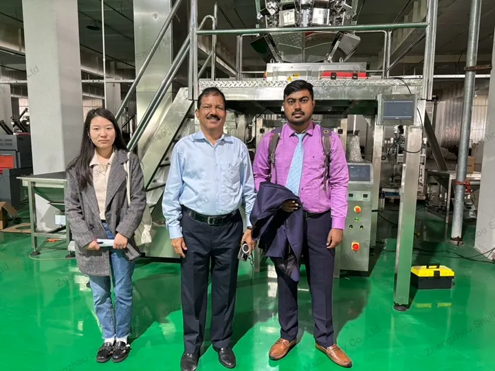 Fransız patates kızartması paketleme makinesi müşteri ziyareti